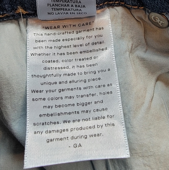 Good American Good Classic Raw Hem Jeans Size 12/31 Skinnyish Hi-rise New! - Picture 9 of 11